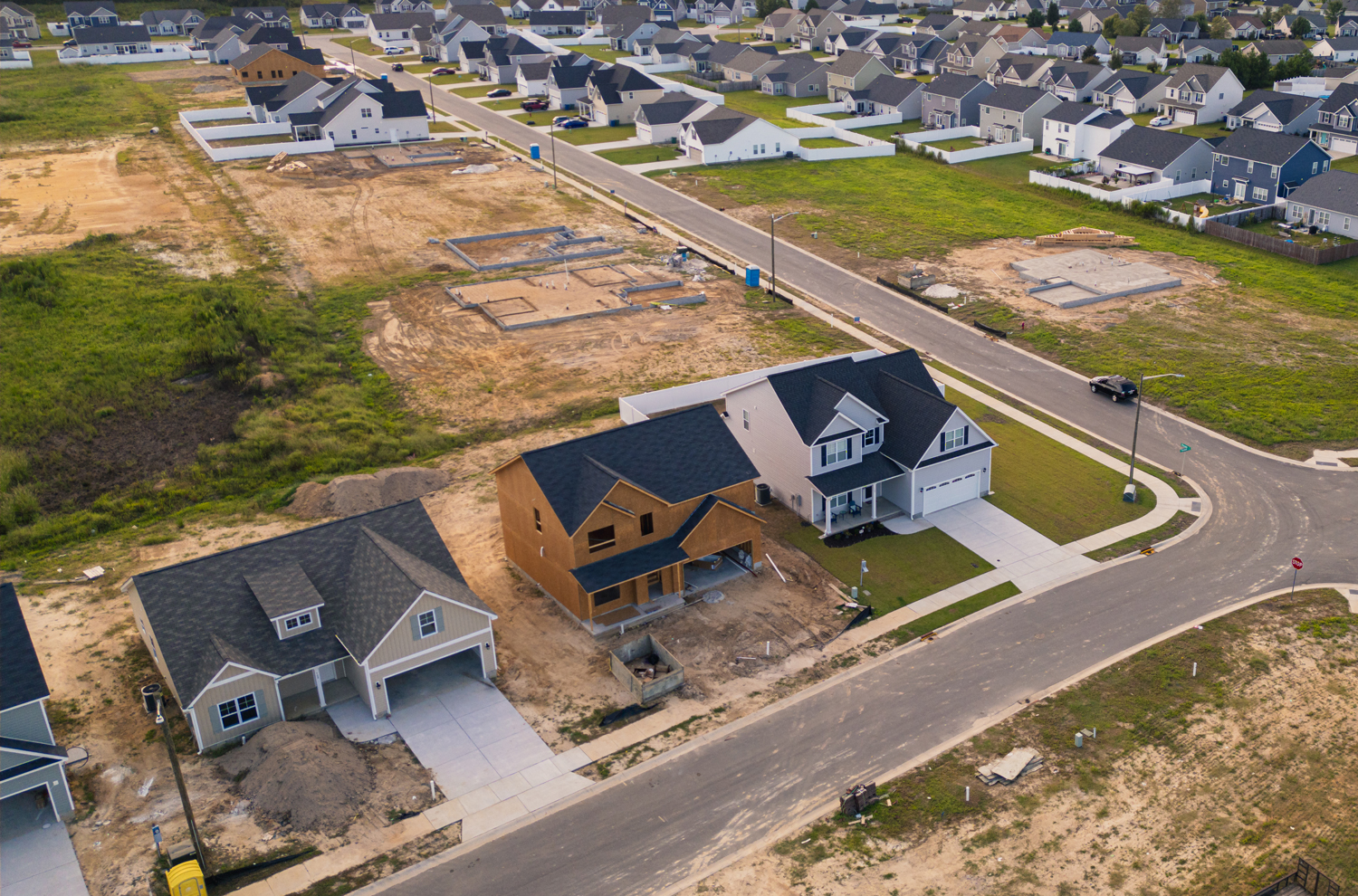 November 2025 Wisconsin Real Estate Magazine cover